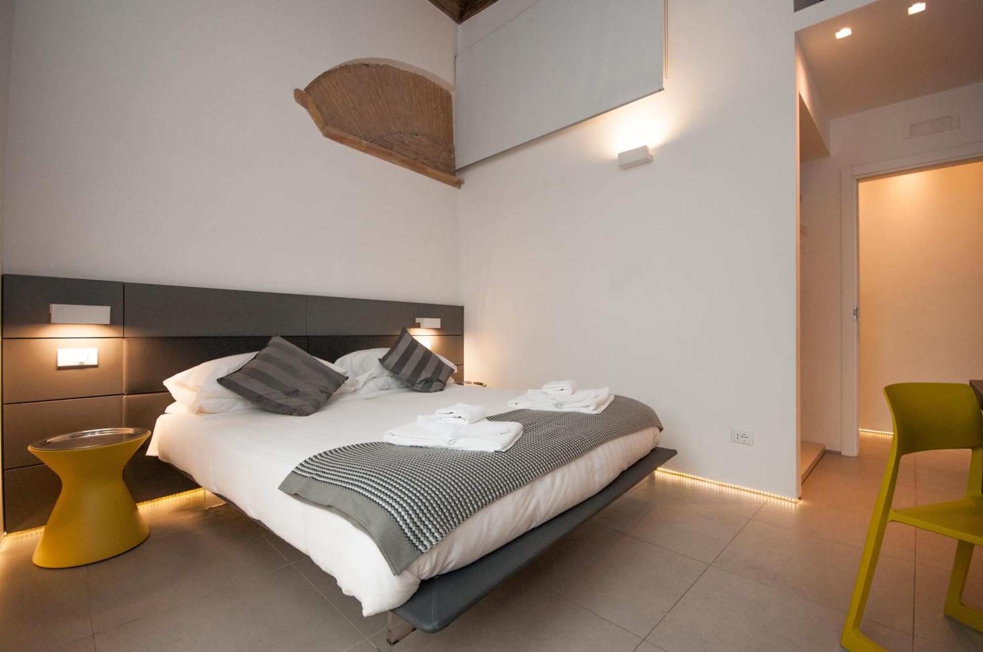 First Floor Pensión